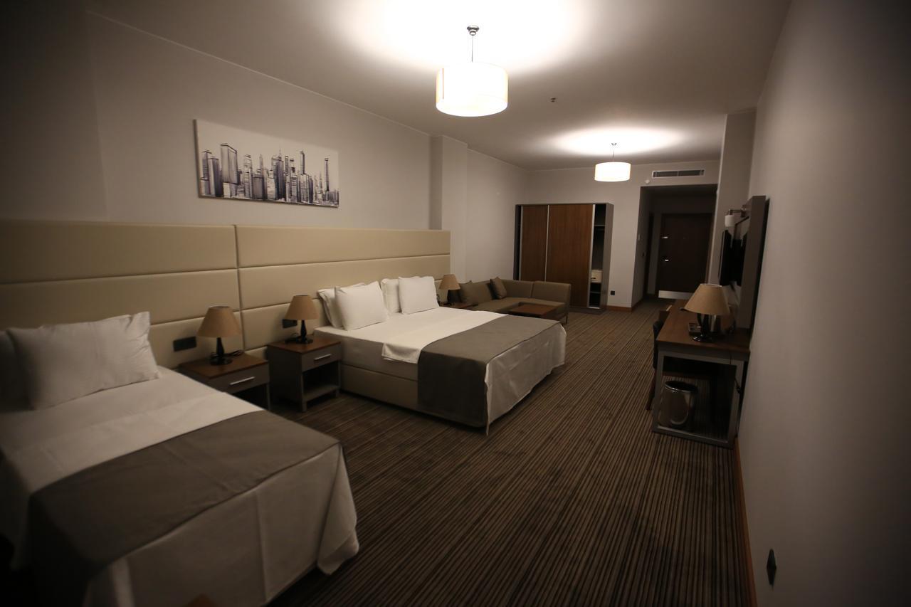 Familya Otel Erbaa Exterior photo