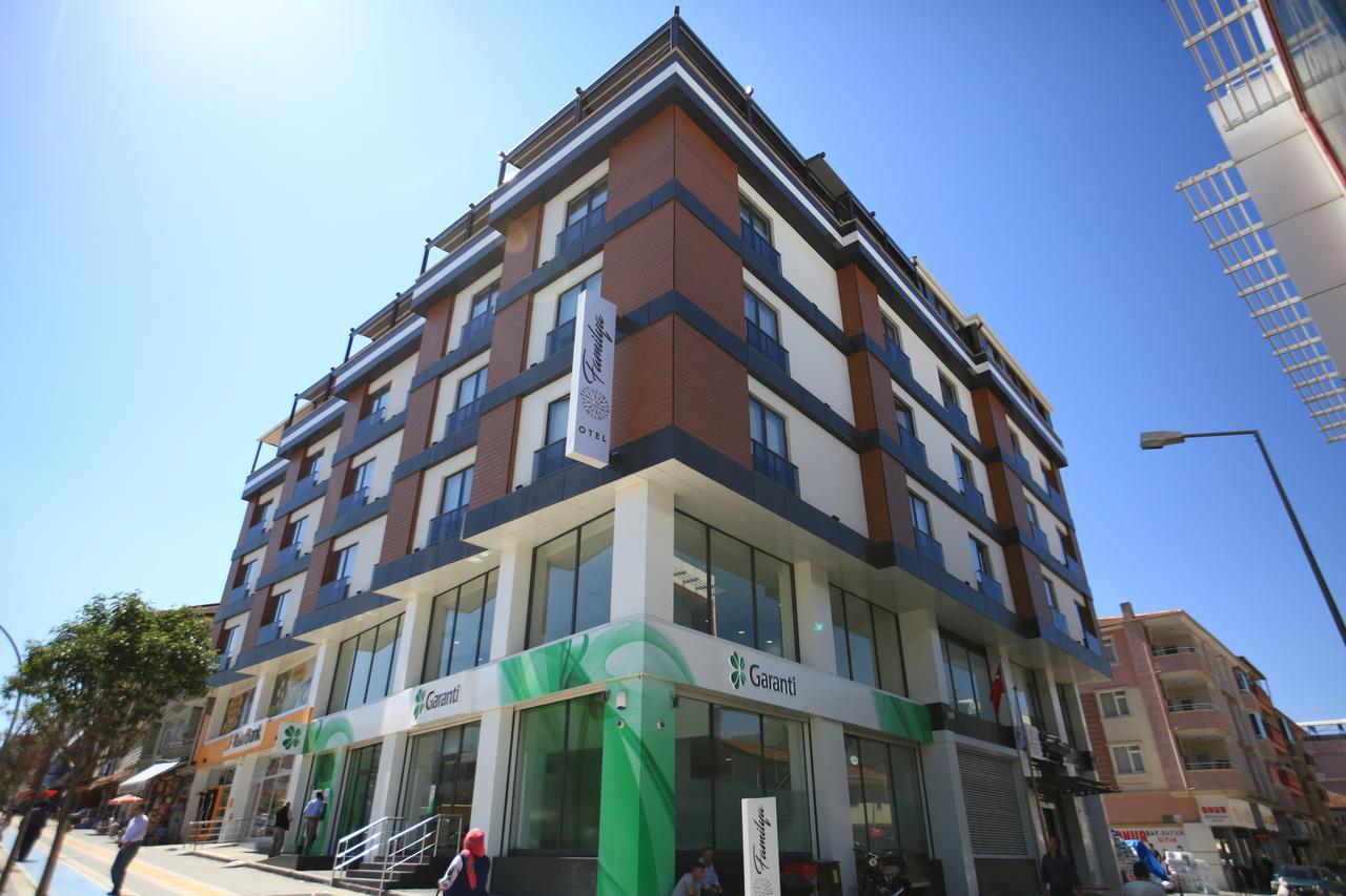 Familya Otel Erbaa Exterior photo