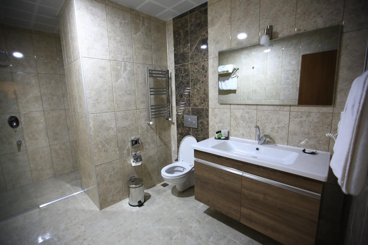 Familya Otel Erbaa Exterior photo